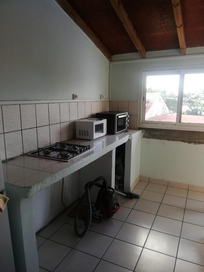 Appartement Avec Vue Sur Mer Bouillante Ngoại thất bức ảnh